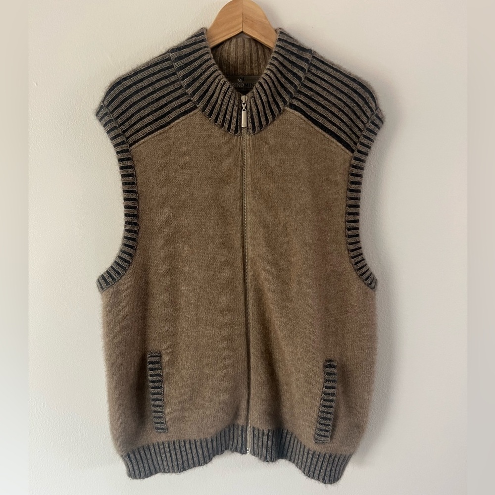 Merinomink Wool,‎ Possum Fur & Silk Tan & Brown Full-Zip Knit Sweater Vest Large